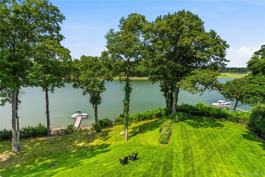 51 School Lane, Lloyd Harbor, NY 11743 — photo 3