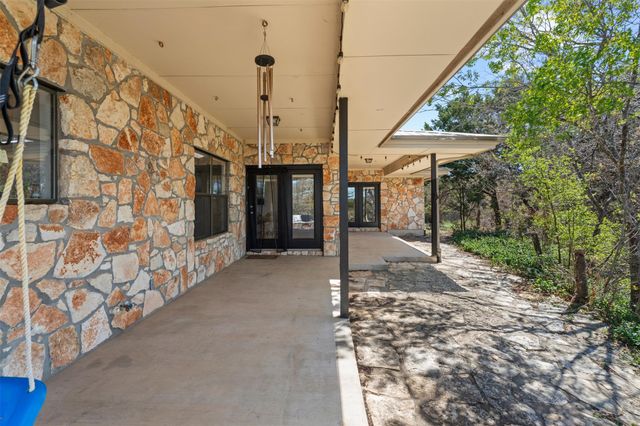 208 Amandas WAY, Leander, TX 78641