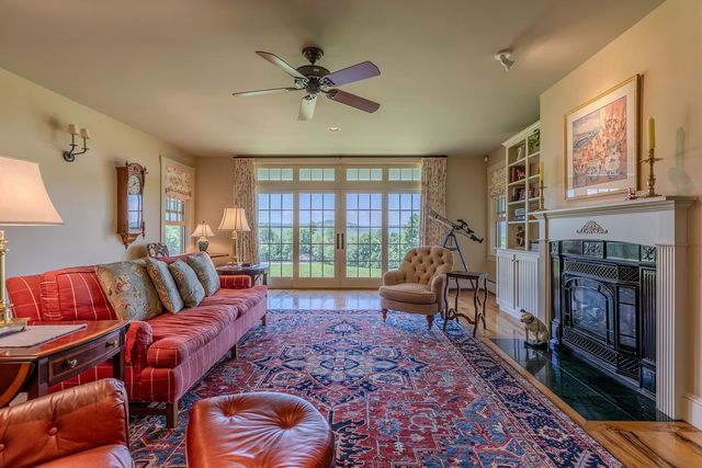 915 Peterkin Hill Road, Woodstock, VT 05091