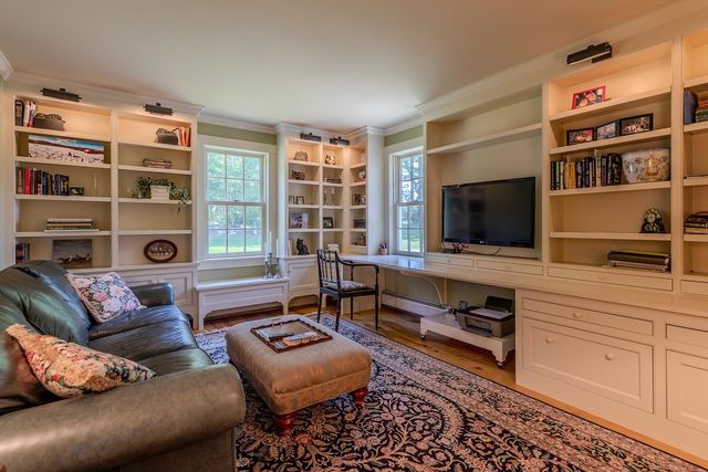 915 Peterkin Hill Road, Woodstock, VT 05091