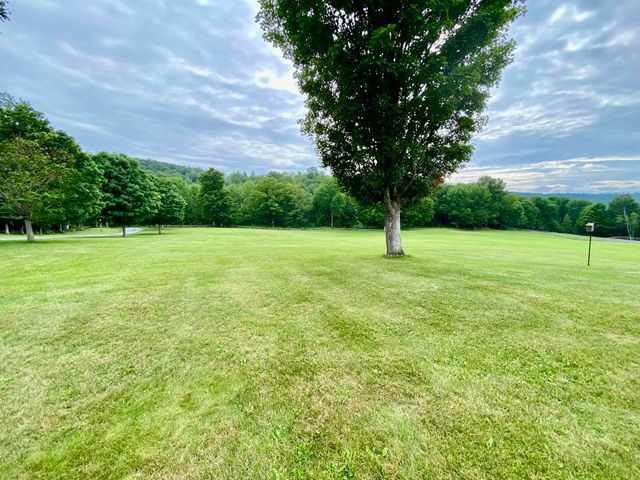 915 Peterkin Hill Road, Woodstock, VT 05091