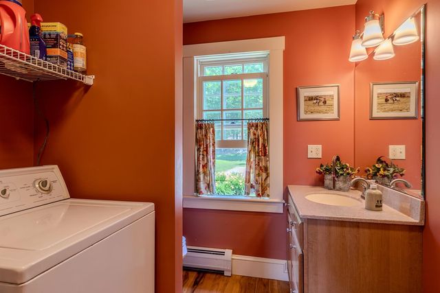 915 Peterkin Hill Road, Woodstock, VT 05091