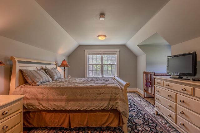915 Peterkin Hill Road, Woodstock, VT 05091