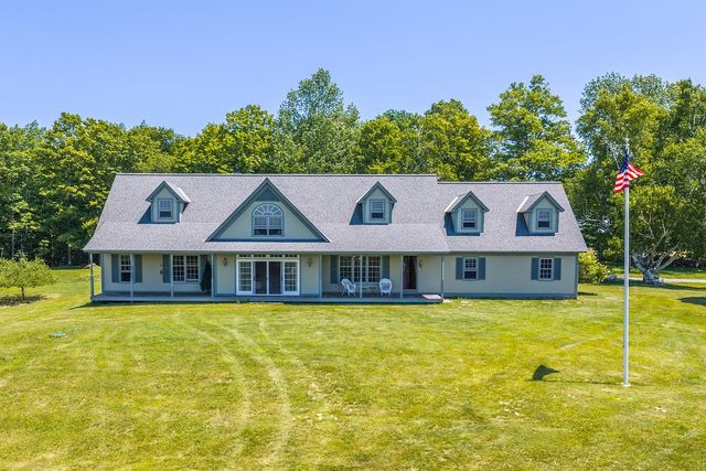 915 Peterkin Hill Road, Woodstock, VT 05091