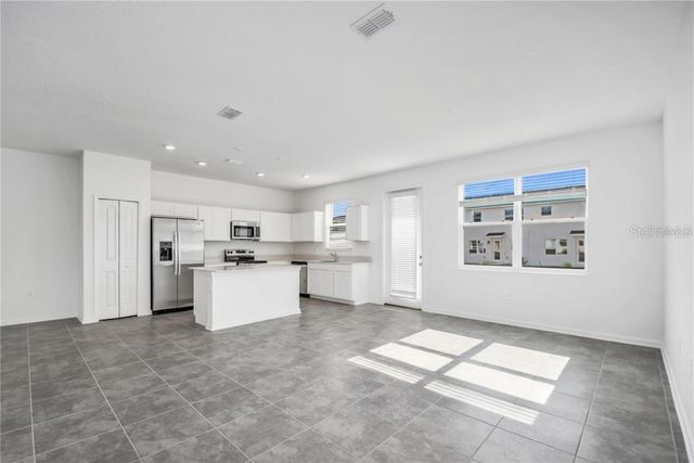 401 BOGEY DRIVE, Davenport, FL 33896