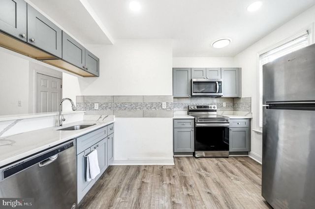 11 E ATLANTIC AVE, Audubon, NJ 08106