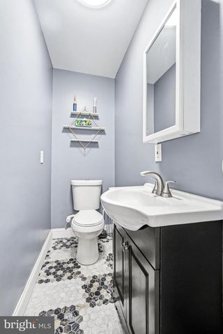 11 E ATLANTIC AVE, Audubon, NJ 08106