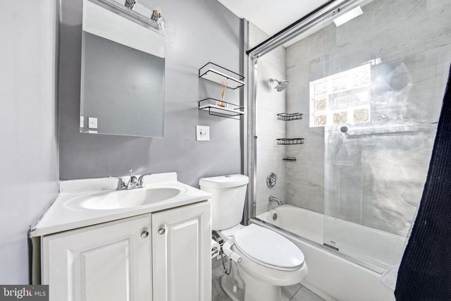 11 E ATLANTIC AVE, Audubon, NJ 08106