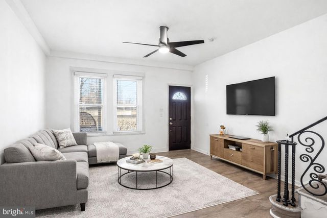 11 E ATLANTIC AVE, Audubon, NJ 08106