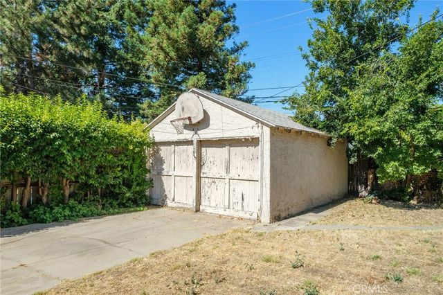 1845 N Arthur, Fresno, CA 93705
