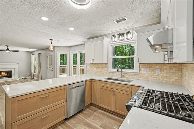 4821 Olde Mill Drive, Marietta, GA 30066