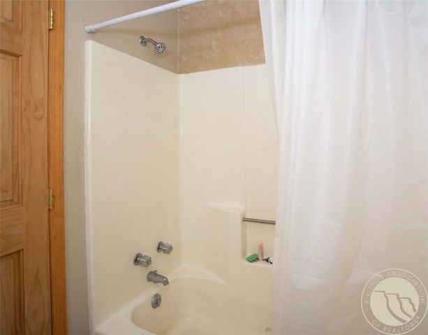 587 Chokecherry Place, Billings, MT 59102