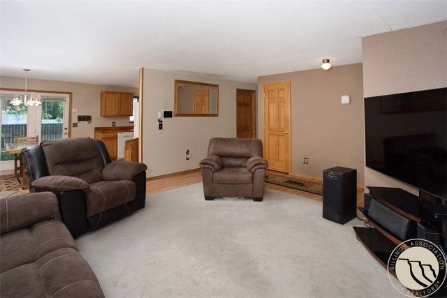 587 Chokecherry Place, Billings, MT 59102