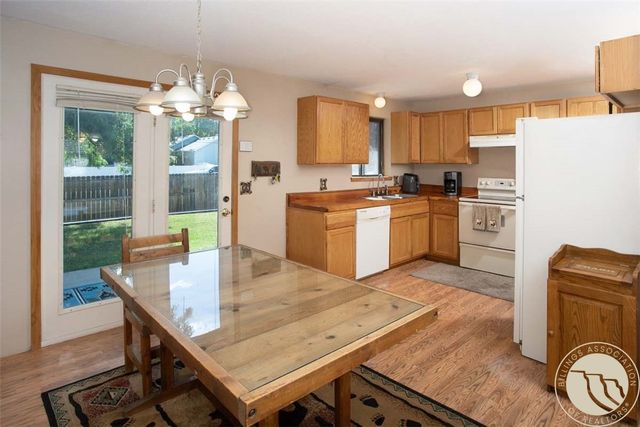 587 Chokecherry Place, Billings, MT 59102
