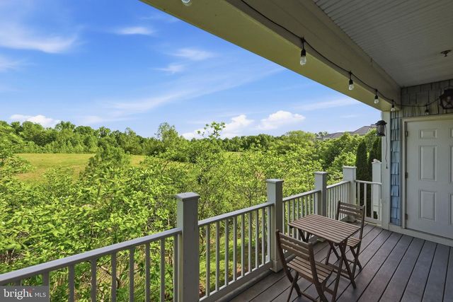 13940 GREENDALE DR, Woodbridge, VA 22191