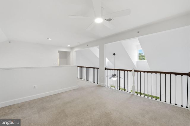13940 GREENDALE DR, Woodbridge, VA 22191