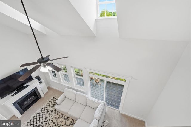 13940 GREENDALE DR, Woodbridge, VA 22191