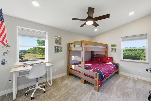 1370 N River Rd, Mulvane, KS 67110
