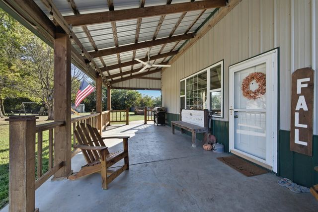 1370 N River Rd, Mulvane, KS 67110