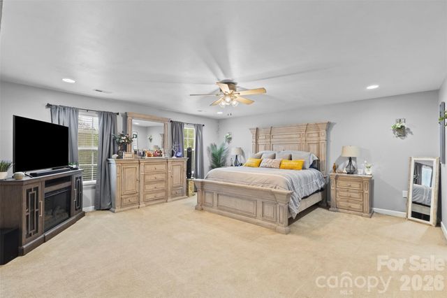 6625 Thistle Down Drive, Harrisburg, NC 28075