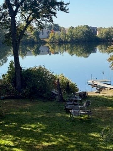 61 Glenmore St 61, Springfield, MA 01109