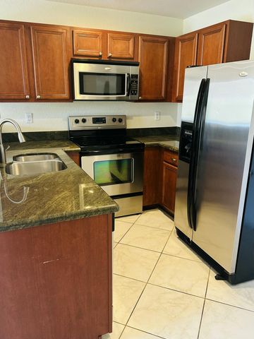 5313 SE Jennings Lane, Stuart, FL 34997