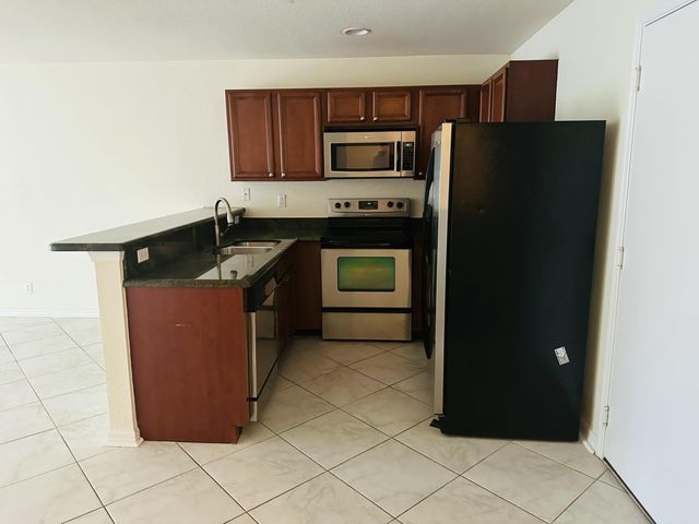 5313 SE Jennings Lane, Stuart, FL 34997