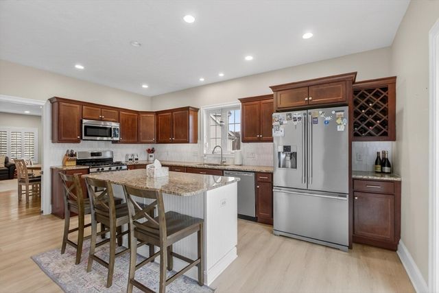 36 Empire Drive, North Andover, MA 01845