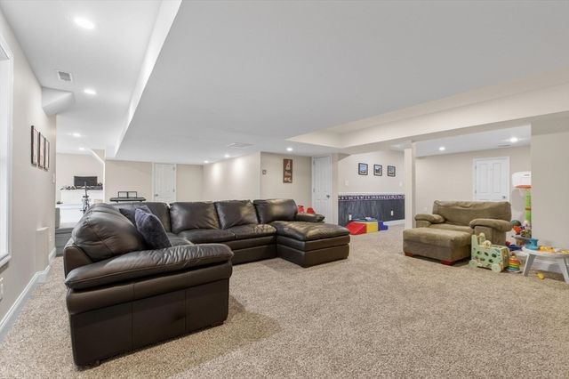 36 Empire Drive, North Andover, MA 01845