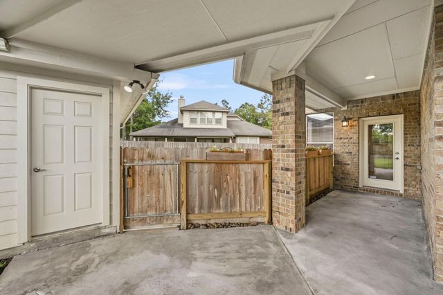 12022 Guadalupe Trail Lane, Humble, TX 77346