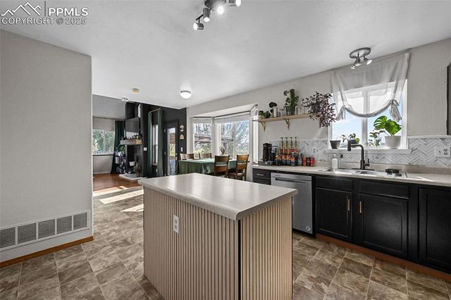 7427 Middle Bay Way, Fountain, CO 80817