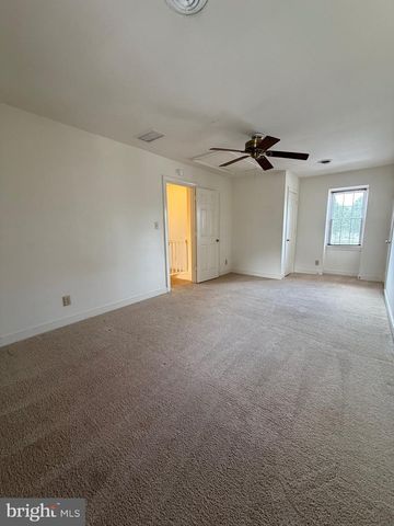 1446 KENMORE AVE, Fredericksburg, VA 22401
