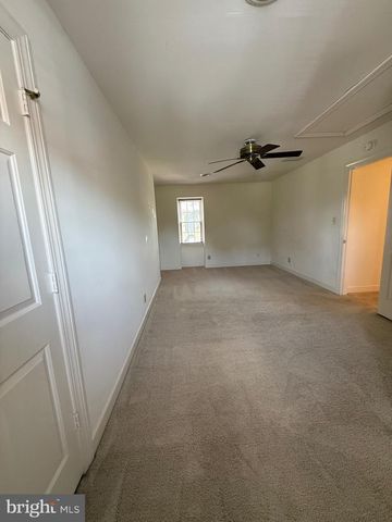 1446 KENMORE AVE, Fredericksburg, VA 22401