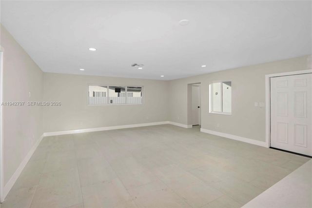 16232 SW 107th Ct, Miami, FL 33157