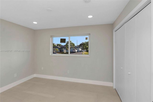 16232 SW 107th Ct, Miami, FL 33157