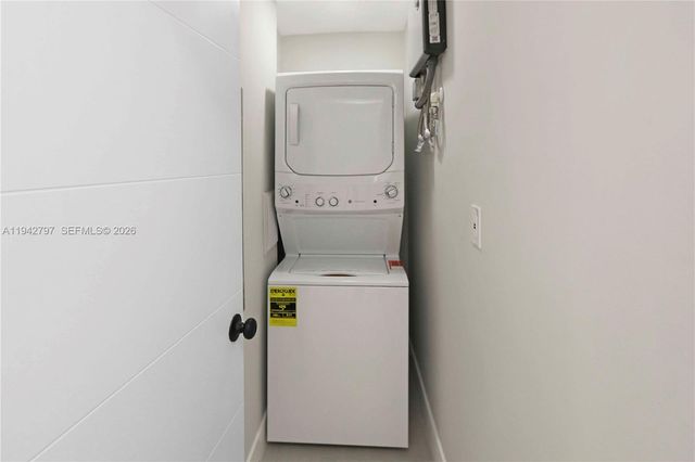 16232 SW 107th Ct, Miami, FL 33157