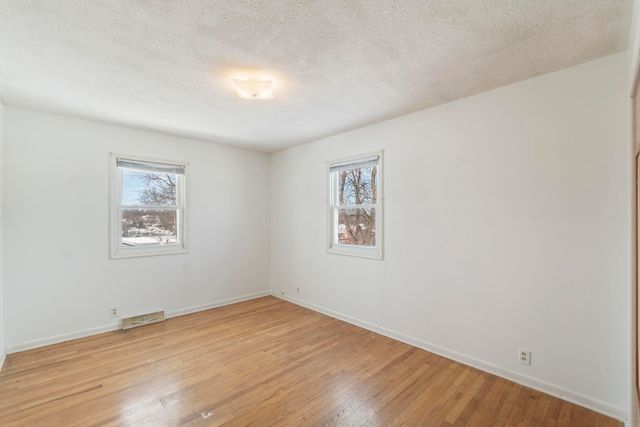 1191 Lindner Drive, Waterloo, IA 50701