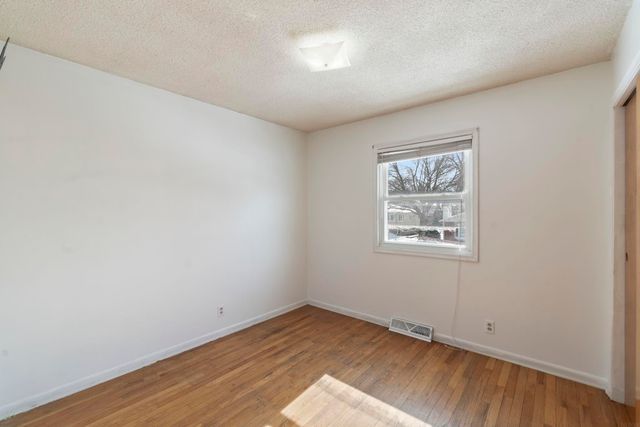 1191 Lindner Drive, Waterloo, IA 50701