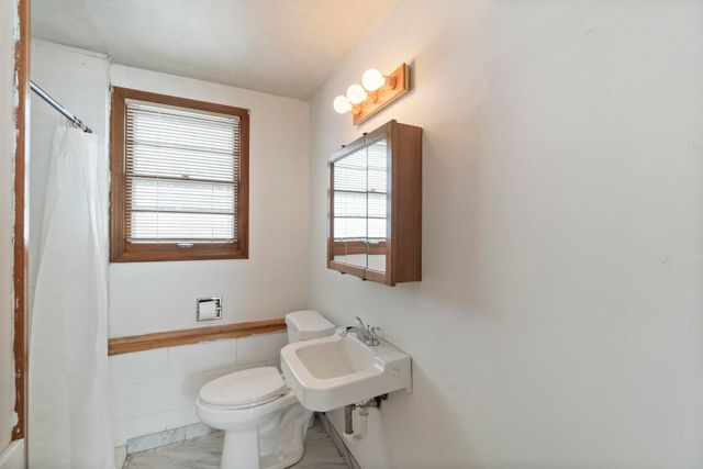 1191 Lindner Drive, Waterloo, IA 50701