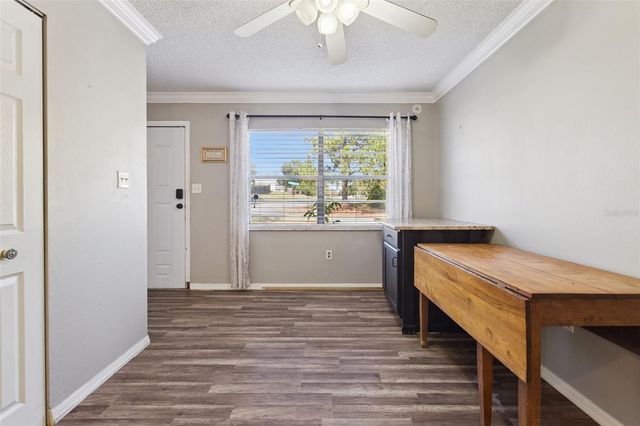 314 E PRIMROSE LANE, Lady Lake, FL 32159