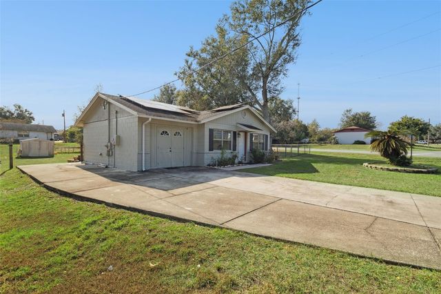 314 E PRIMROSE LANE, Lady Lake, FL 32159