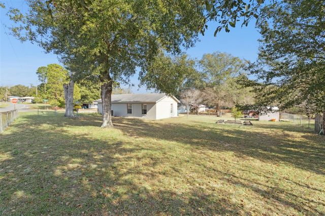 314 E PRIMROSE LANE, Lady Lake, FL 32159