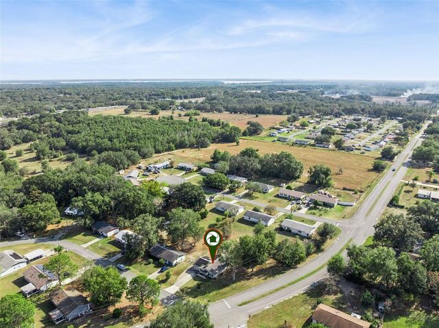 314 E PRIMROSE LANE, Lady Lake, FL 32159