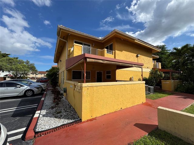 13926 SW 65th Ter 3, Miami, FL 33183