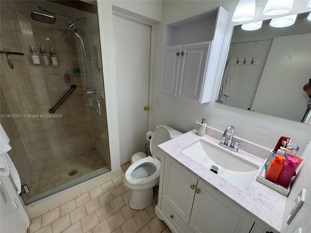 13926 SW 65th Ter 3, Miami, FL 33183