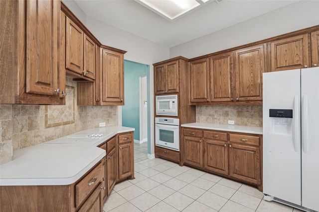 432 Beacon Hill Drive, Coppell, TX 75019