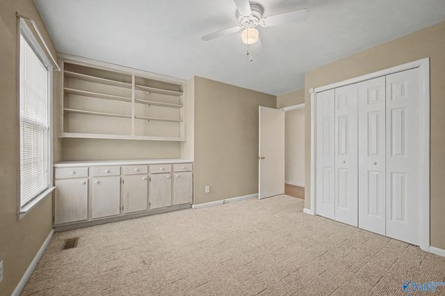 405 Sobotka Street, Hartselle, AL 35640