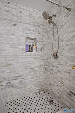 405 Sobotka Street, Hartselle, AL 35640