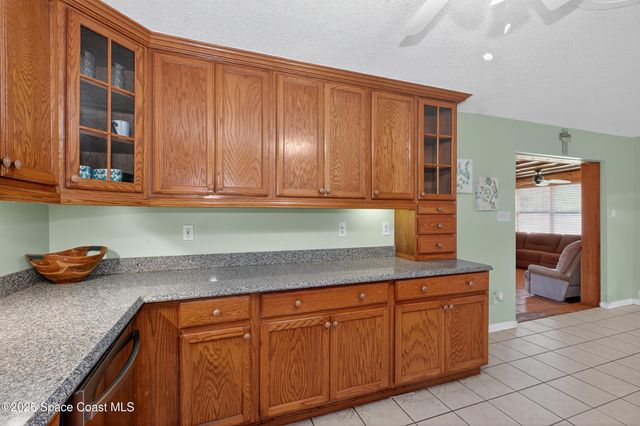 853 Knecht Road NE, Palm Bay, FL 32905