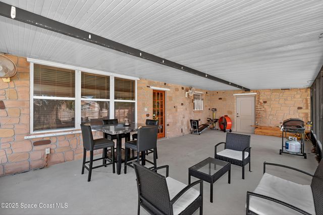 853 Knecht Road NE, Palm Bay, FL 32905